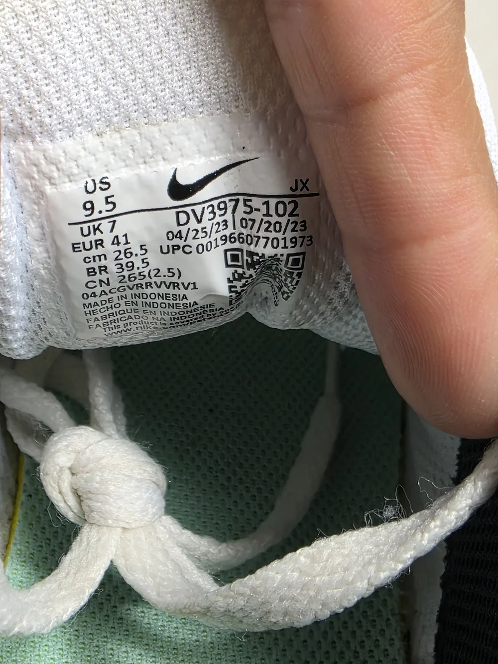 Nike In-Season TR 13 White Black Jade Woman's Sz 9.5